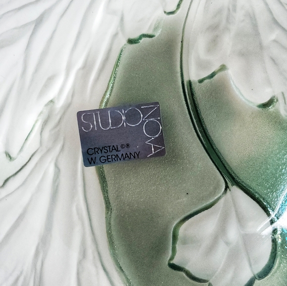 Vintage Crystal Bowl, Vtg Studio Nova, Tulip Floral Motif, Molded Matte Frosted - Picture 3 of 10